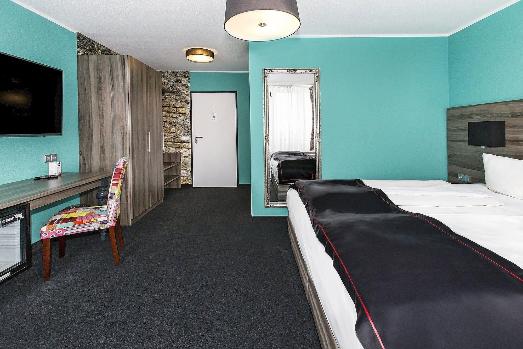 Dormero Hotel Muenchen-Kirchheim Messe Kirchheim bei Muenchen Екстер'єр фото